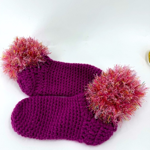 Unbranded Hand Knitted Socks with Pom - Picture 1 of 6